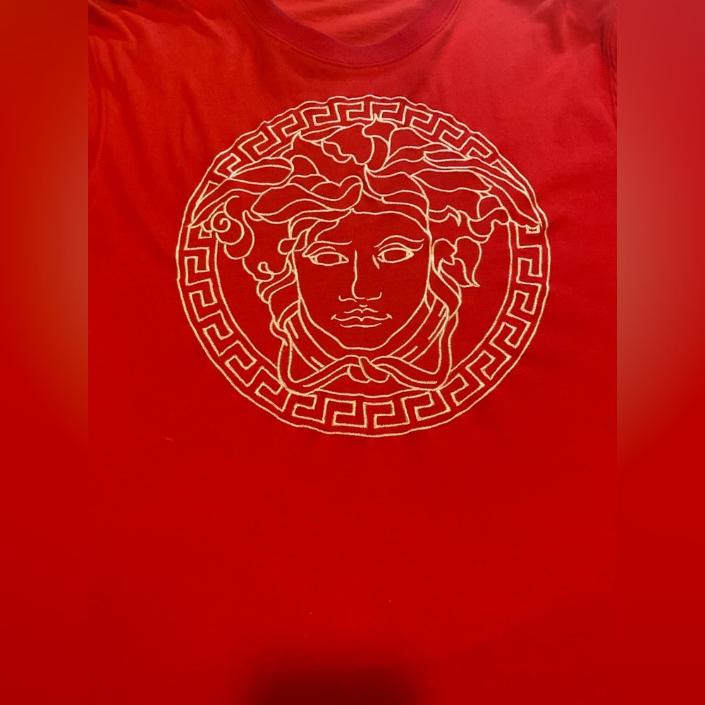 Red Medusa T shirt M-L men